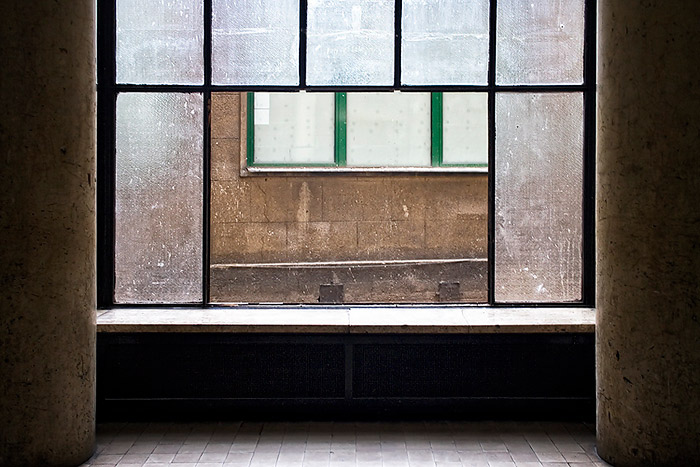 Mondrian ablaka 