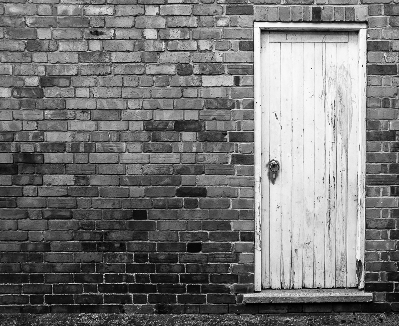 P366/028 - fehér ajtó