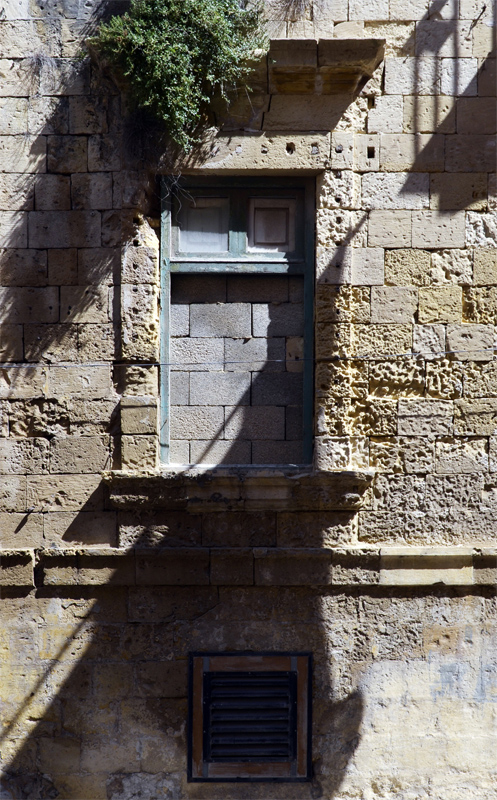 Máltai ajtók