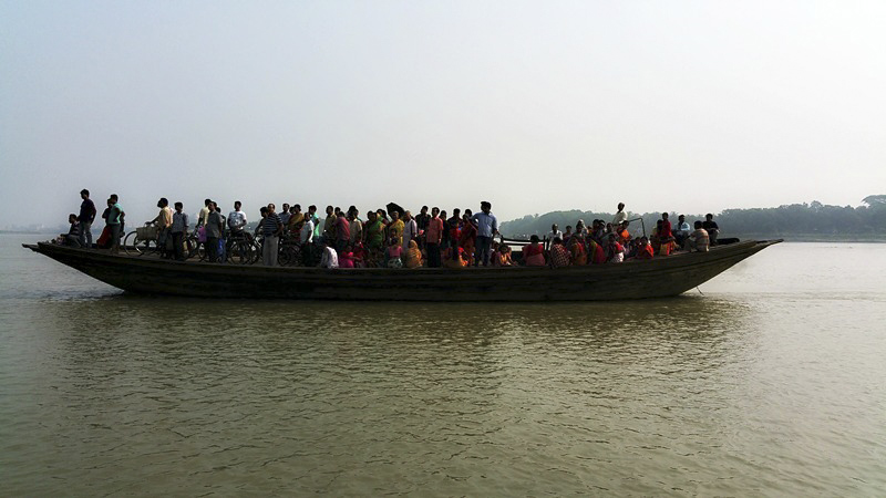 Átkelés a Gangeszon (142.365)